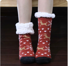 Load image into Gallery viewer, Christmas Home Floor Socks  - fits UK size 4-6.5 (6 Pairs)
